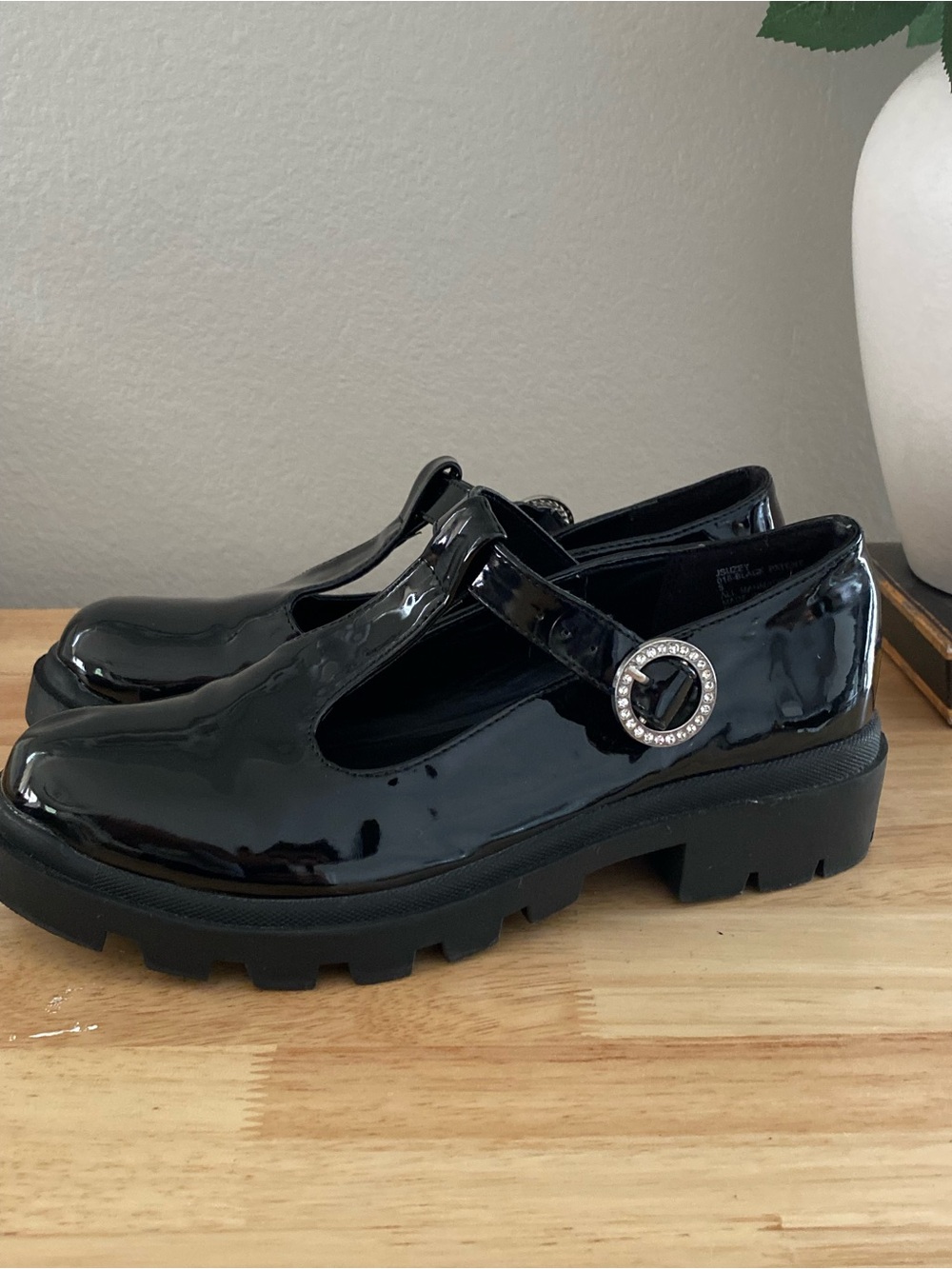 Steve Madden Black Patent Mary Jane Flats with Rhinestone Buckle